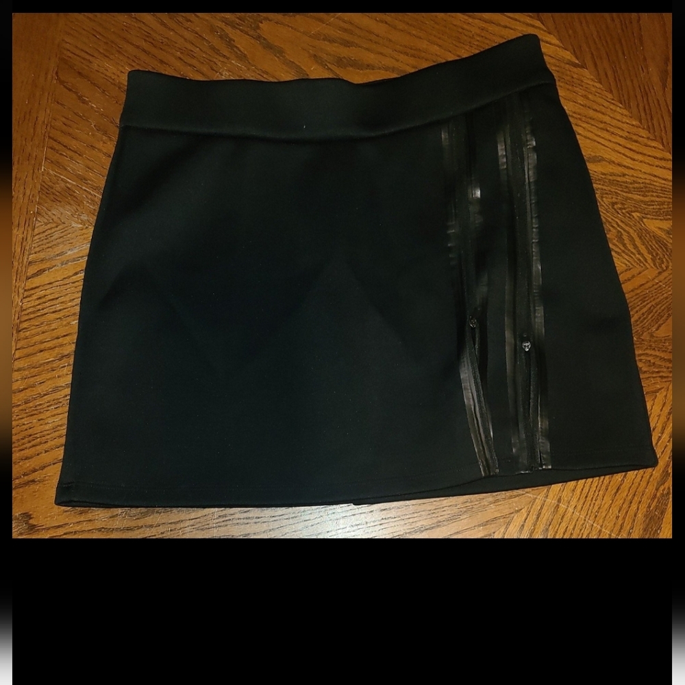 Fabletics mini skirt